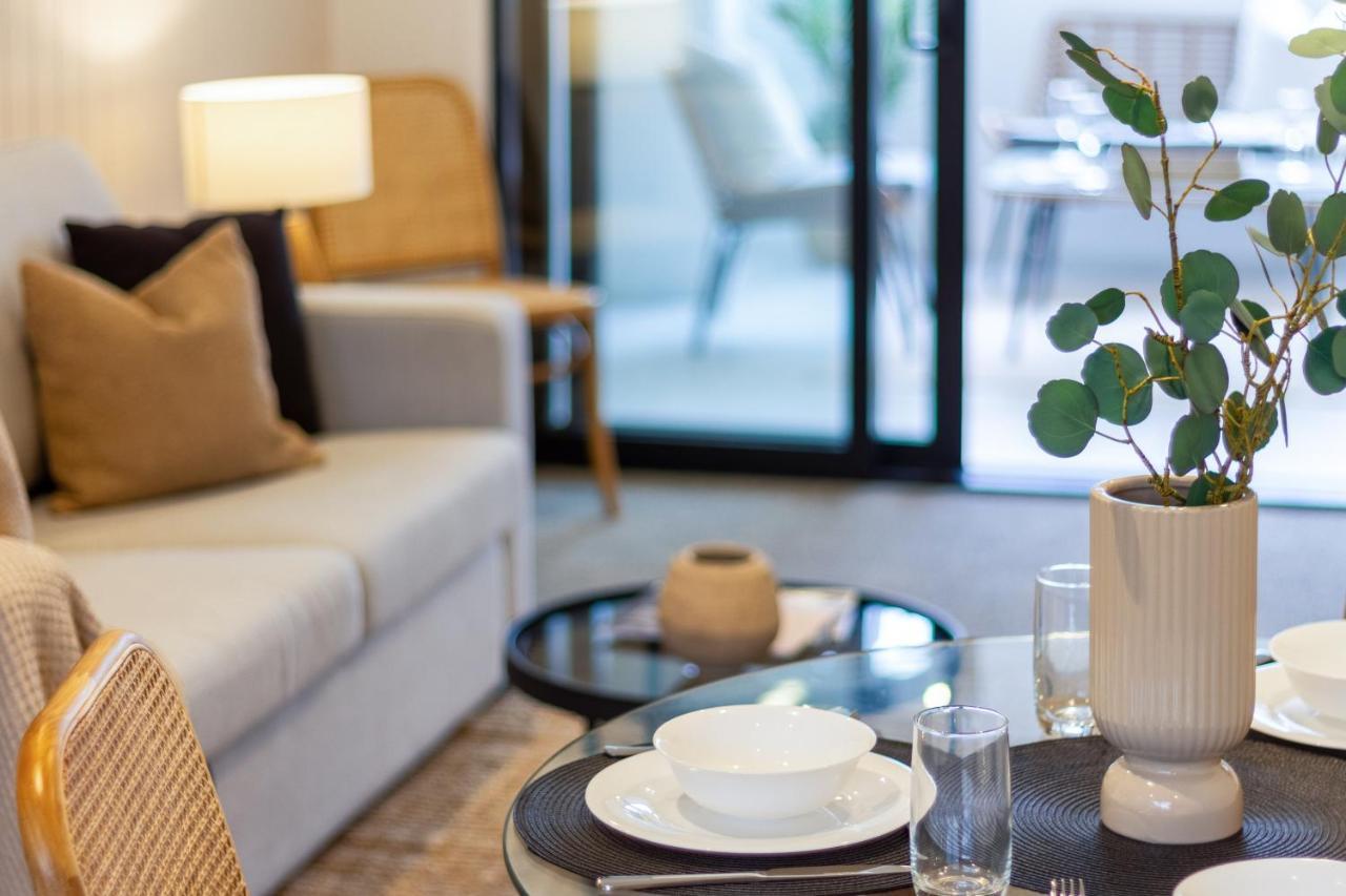 In The Heart Of It All: 2 Bed Cbd Townhouse Christchurch Exteriör bild