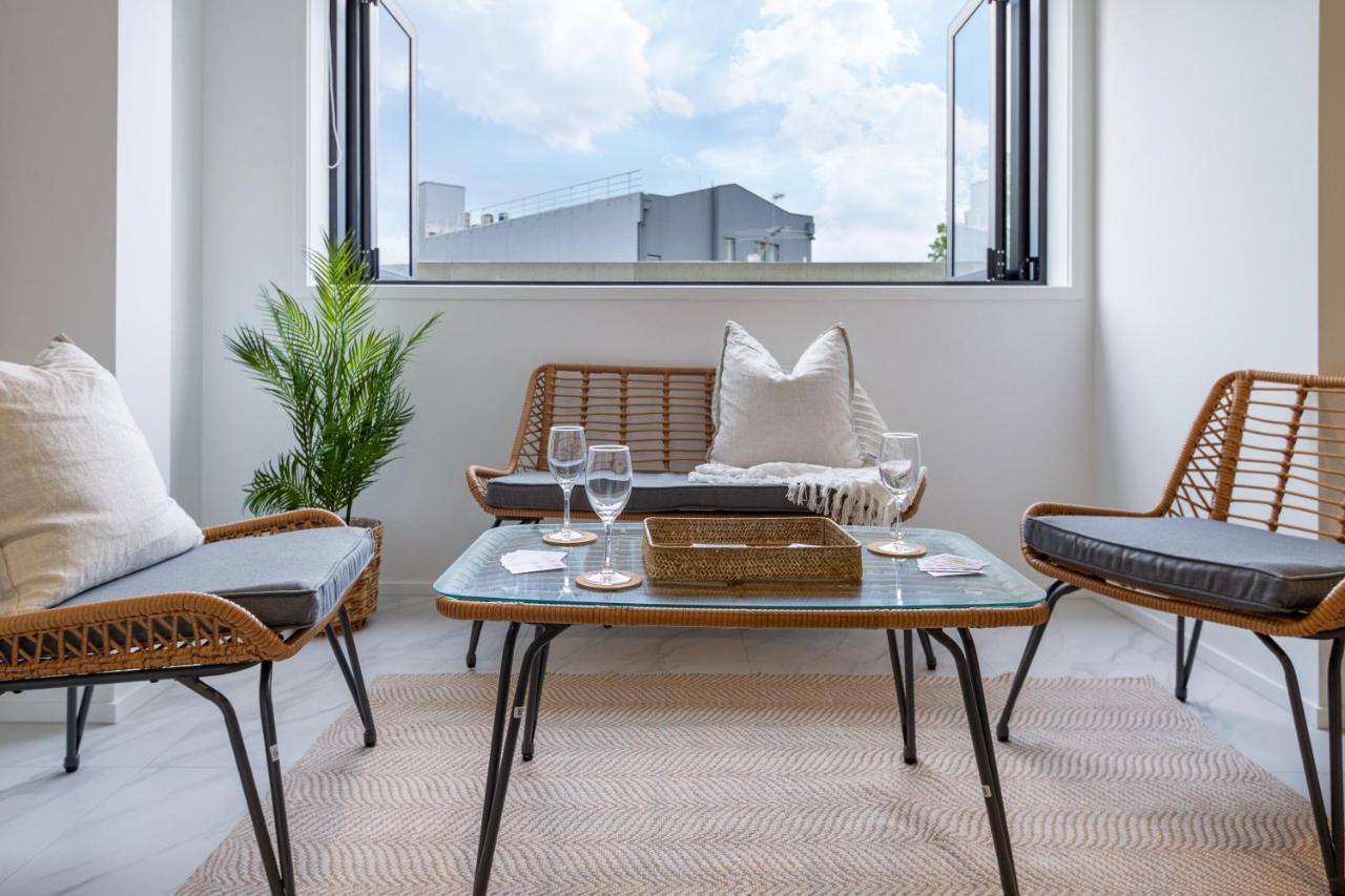 In The Heart Of It All: 2 Bed Cbd Townhouse Christchurch Exteriör bild